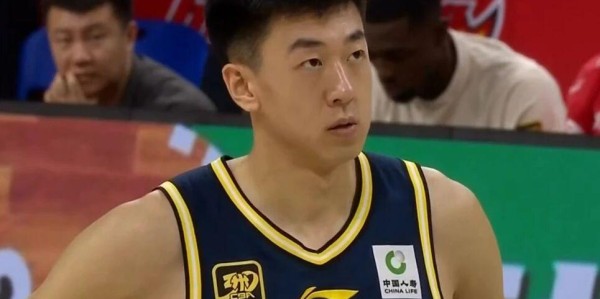爱游戏体育app下载-广东男篮阵容即将洗牌，两大国产内线基本离队，三名外援难续约！